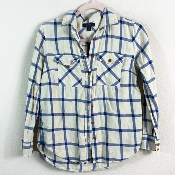 J. Crew Flannel Button Down Shirt Off White Blue size 0 P - Picture 2 of 10